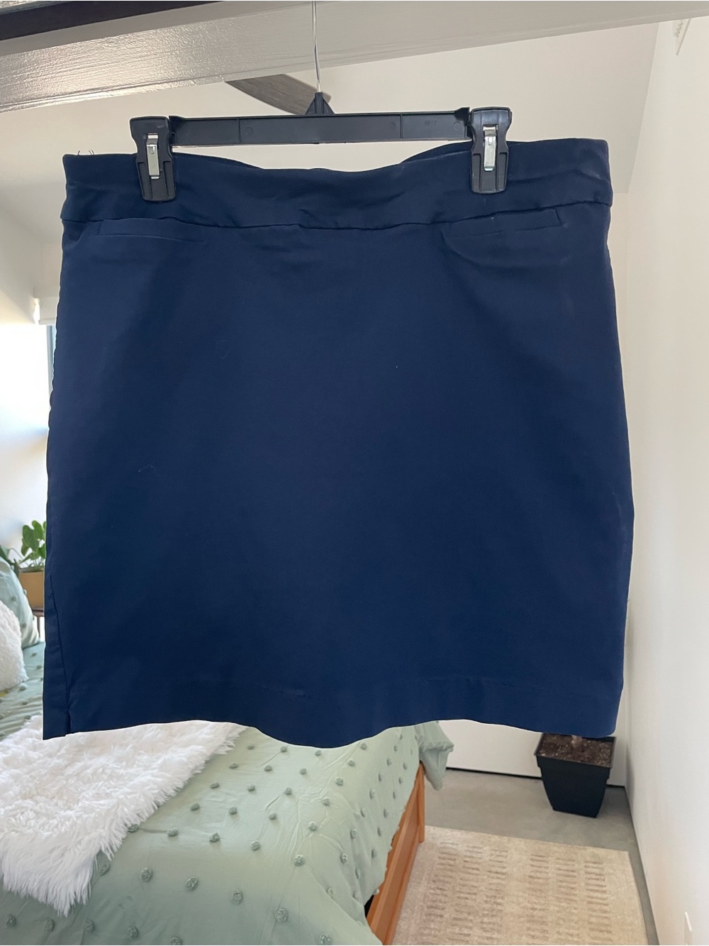 Dark Blue Kim Rogers stretch skorts in a size 16P